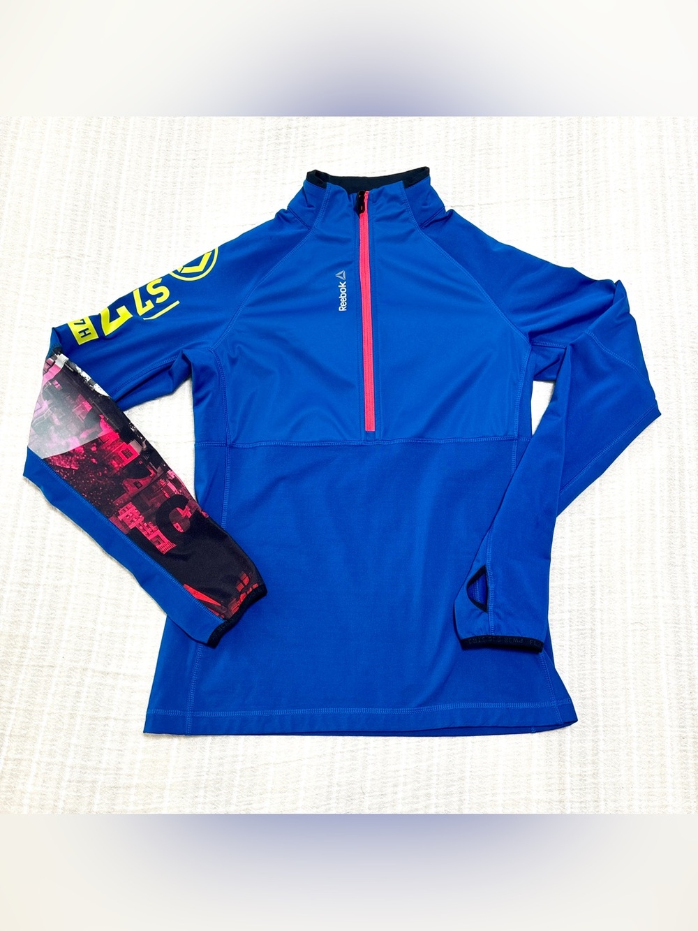 Reebok Royal Blue Small Playwarm Half-Zip Pullover with Graphic Sleeve